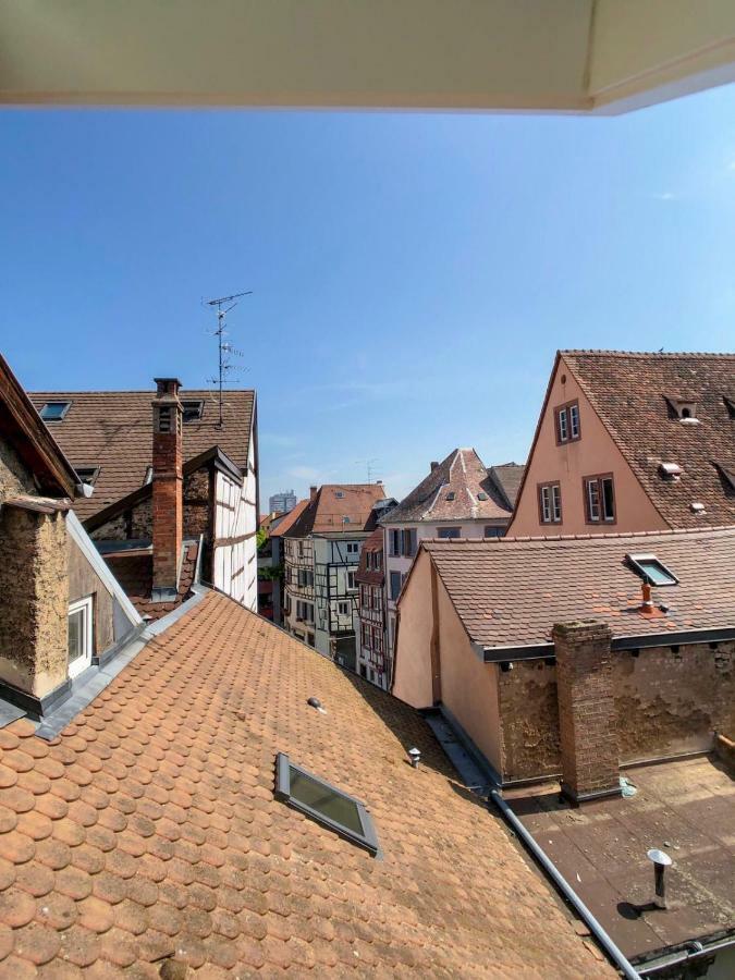 Beauty & The Beast - Old Town Cosy Apartments Colmar Exteriör bild