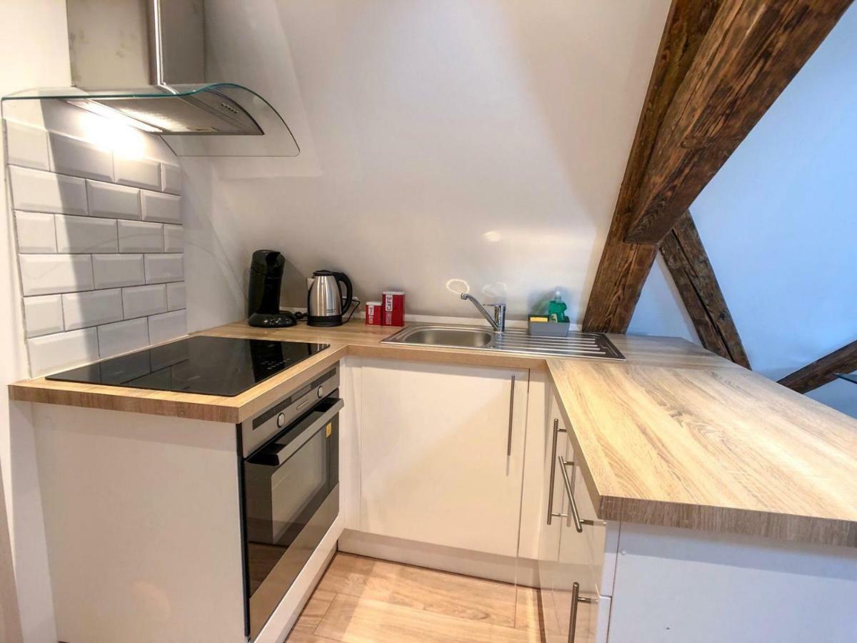 Beauty & The Beast - Old Town Cosy Apartments Colmar Exteriör bild