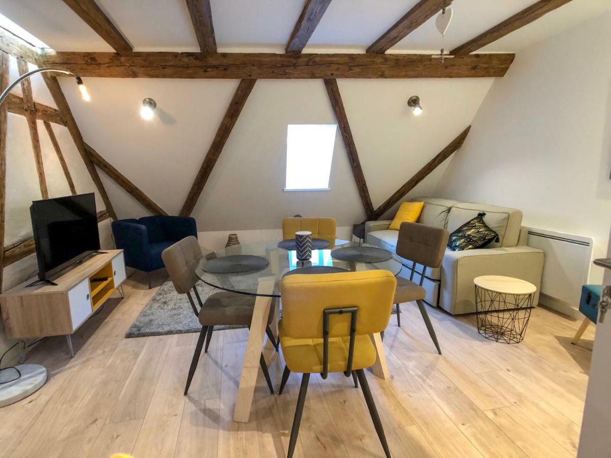 Beauty & The Beast - Old Town Cosy Apartments Colmar Exteriör bild