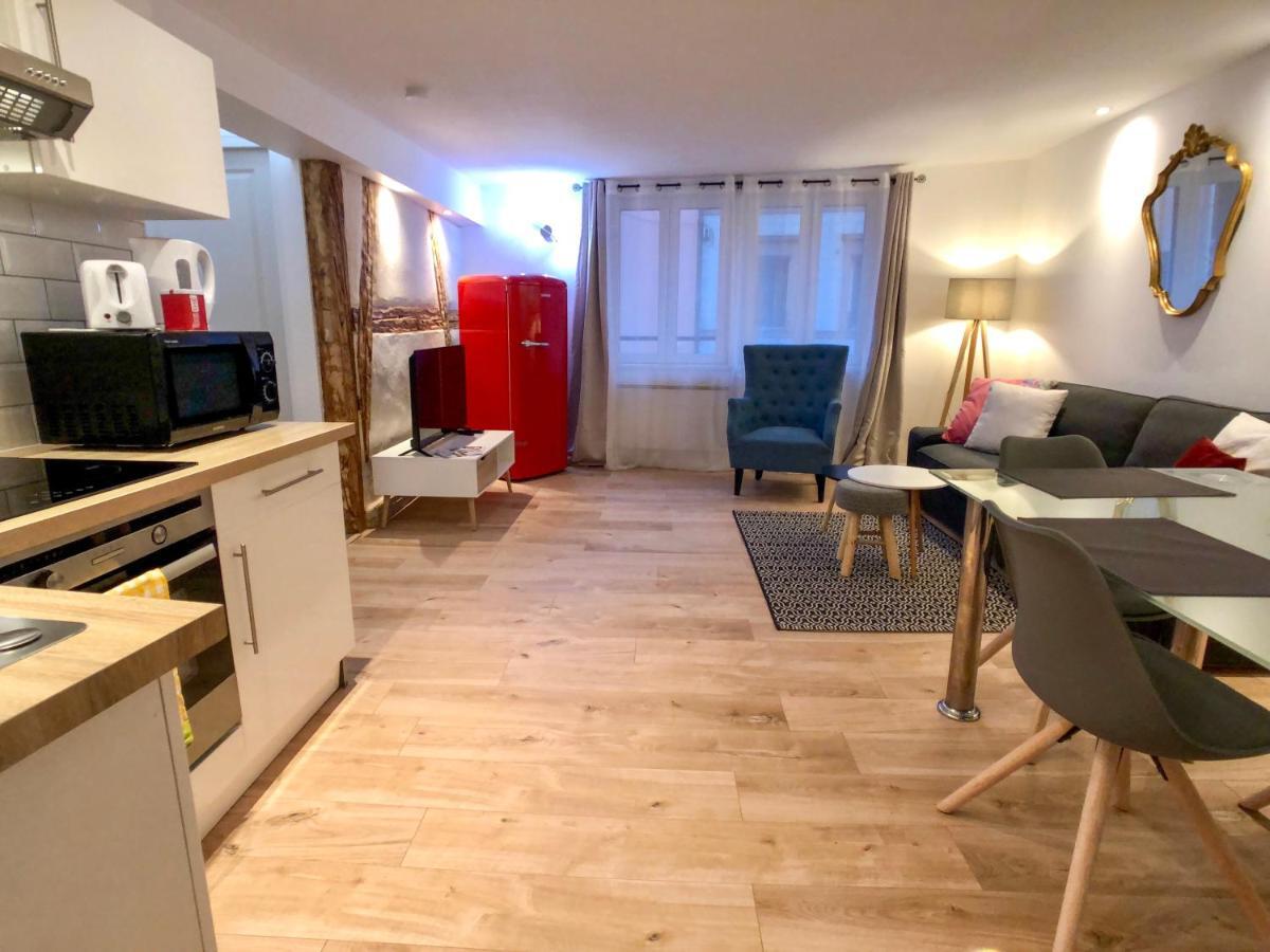 Beauty & The Beast - Old Town Cosy Apartments Colmar Exteriör bild
